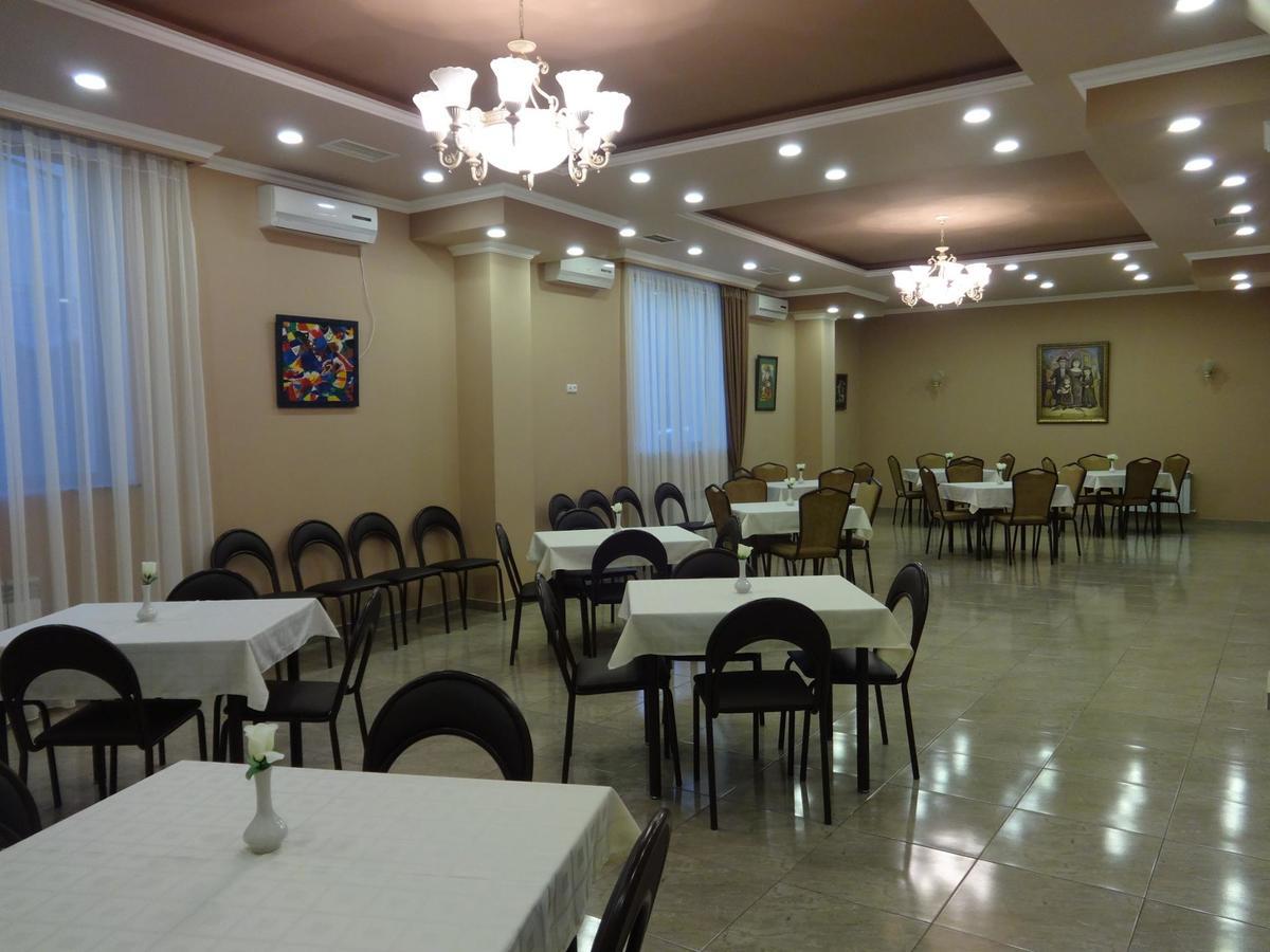 Eridana Hotel Erevan Exterior foto