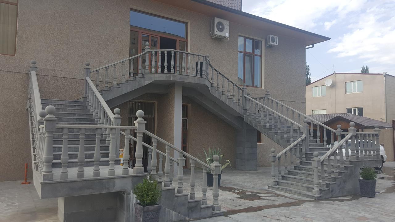 Eridana Hotel Erevan Exterior foto