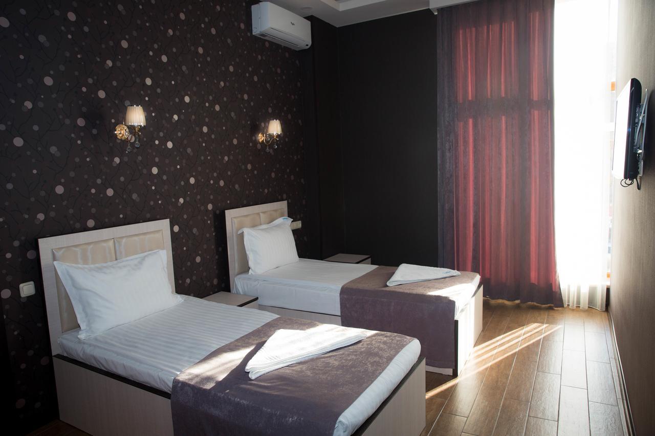 Eridana Hotel Erevan Exterior foto