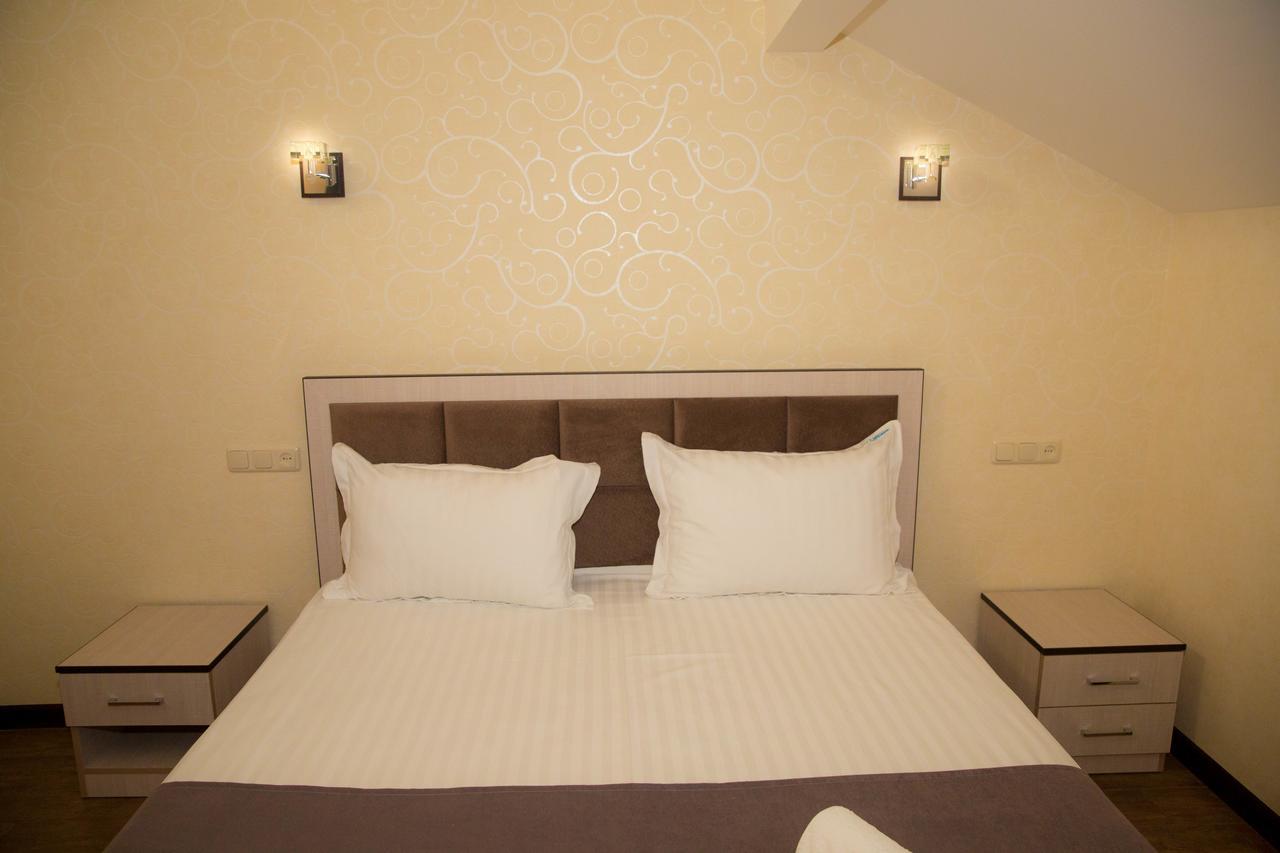 Eridana Hotel Erevan Exterior foto