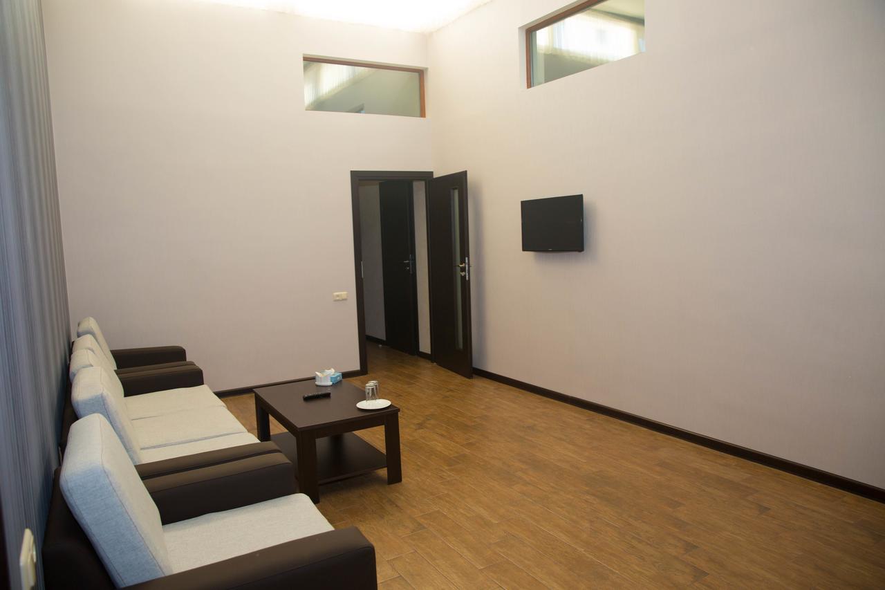 Eridana Hotel Erevan Exterior foto
