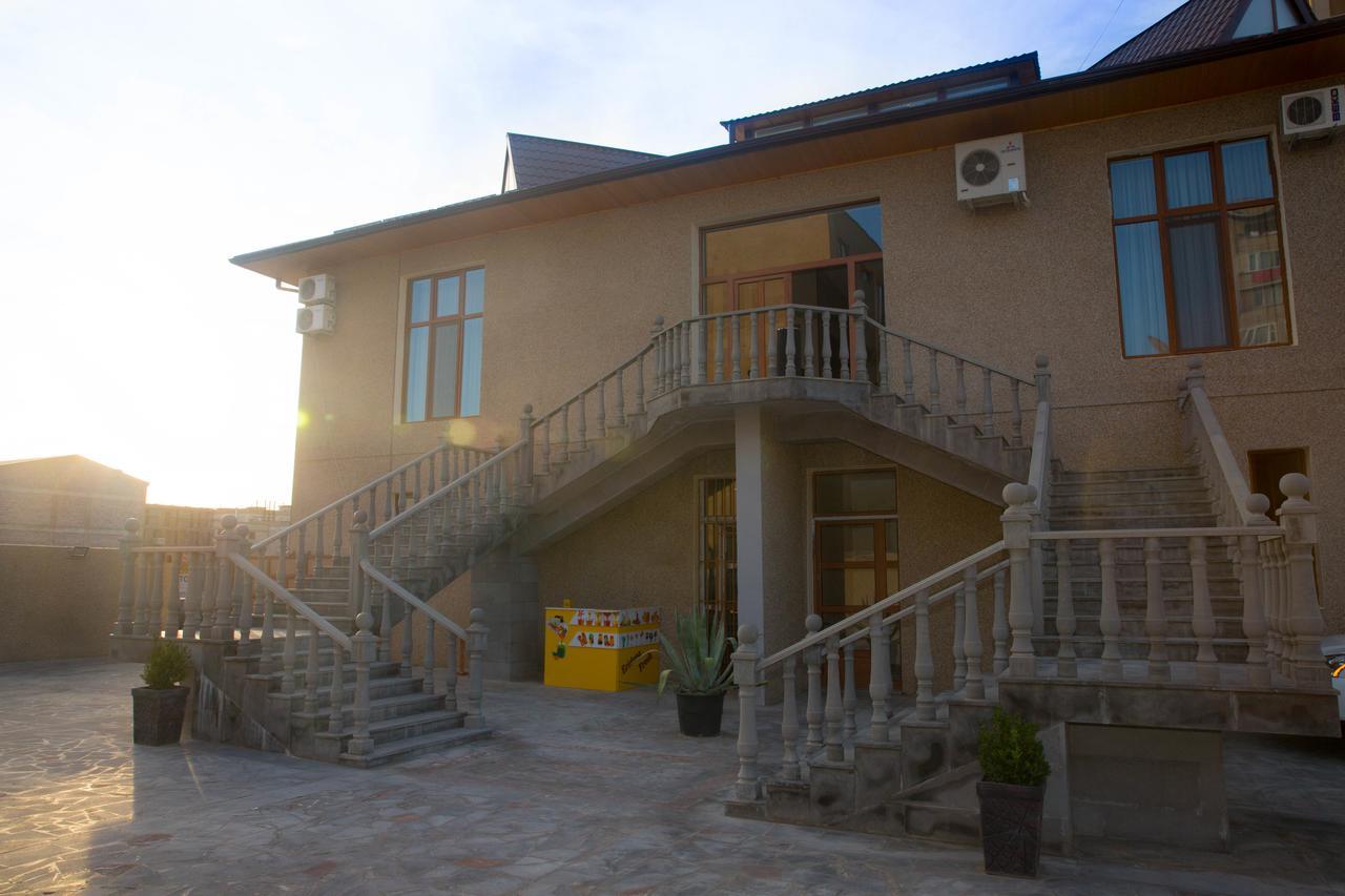 Eridana Hotel Erevan Exterior foto